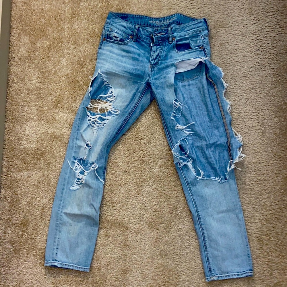 American Eagle Mom Jeans